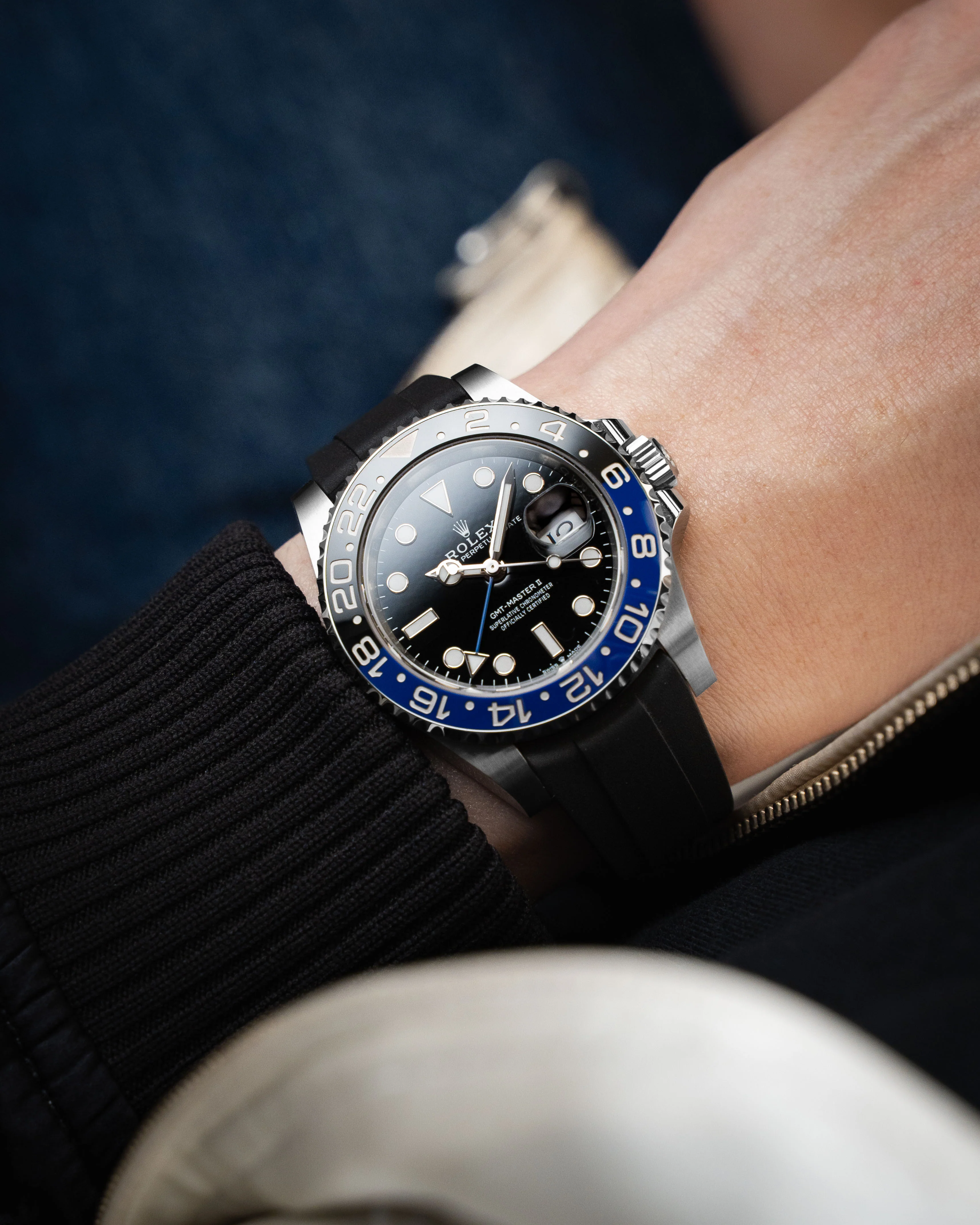 Black Semi-Integrated CTS Rubber Strap - Image 3