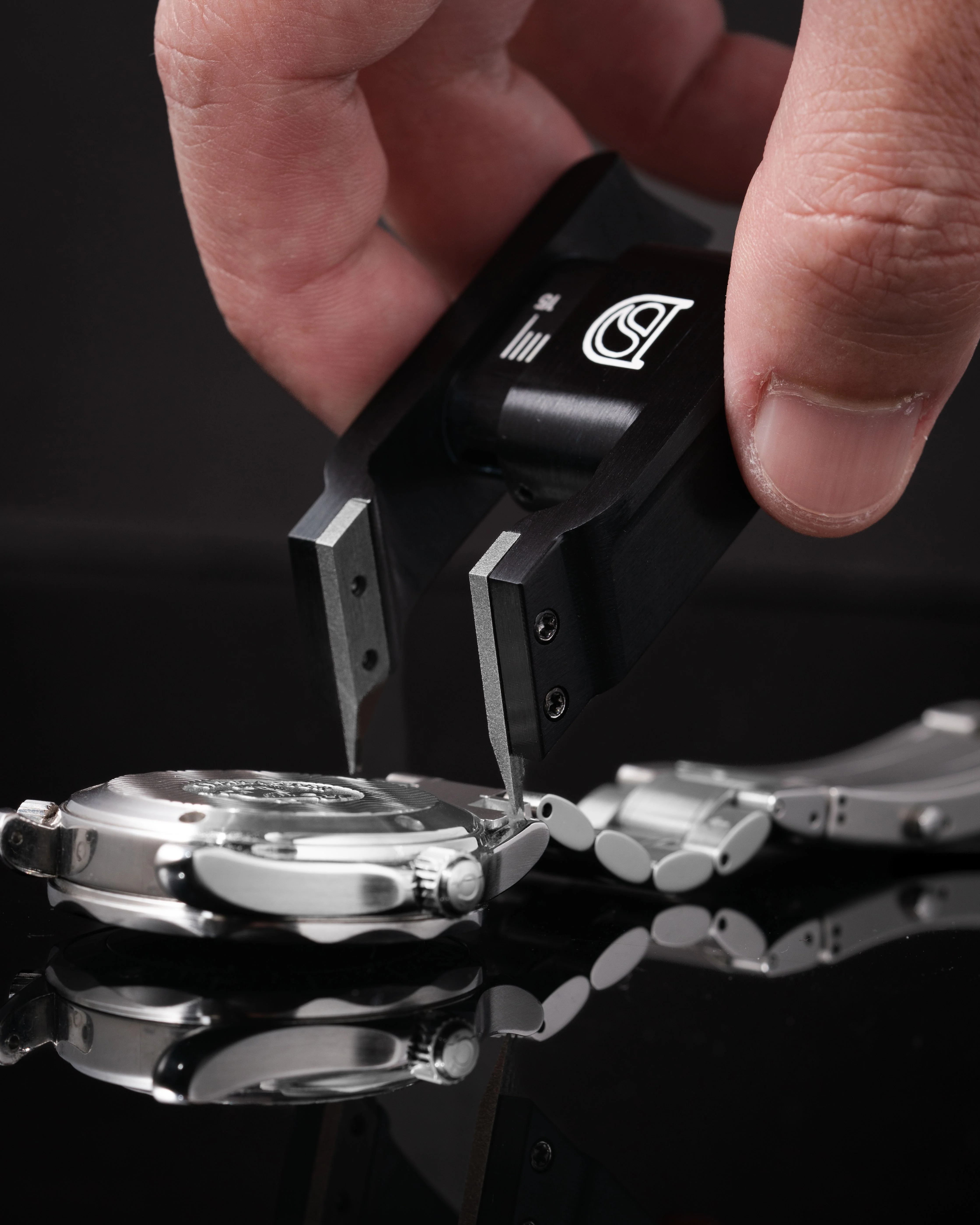 Bracelet Removal Tool - Image 3