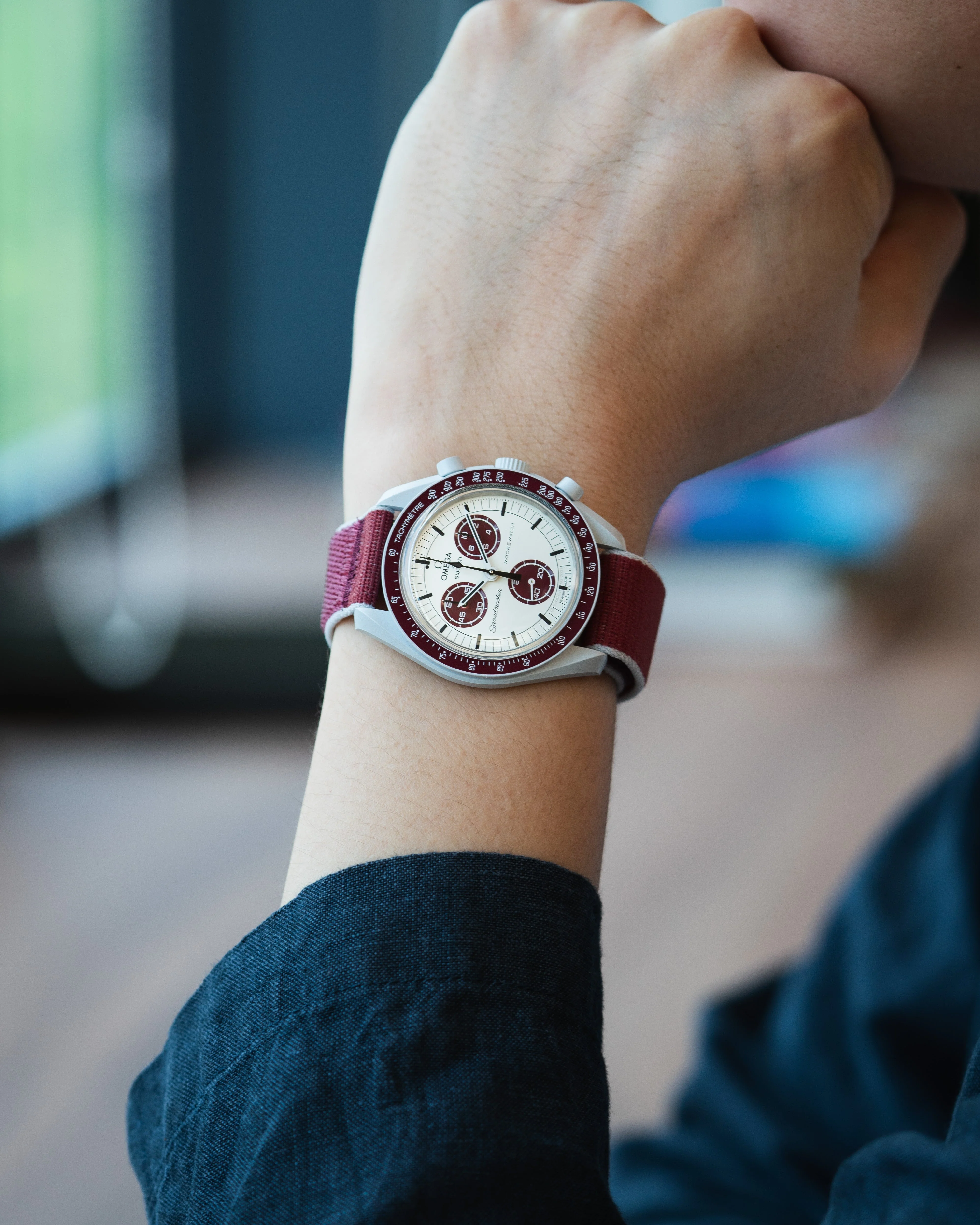 Overstock: Delcro Maroon/Light Grey - Image 5