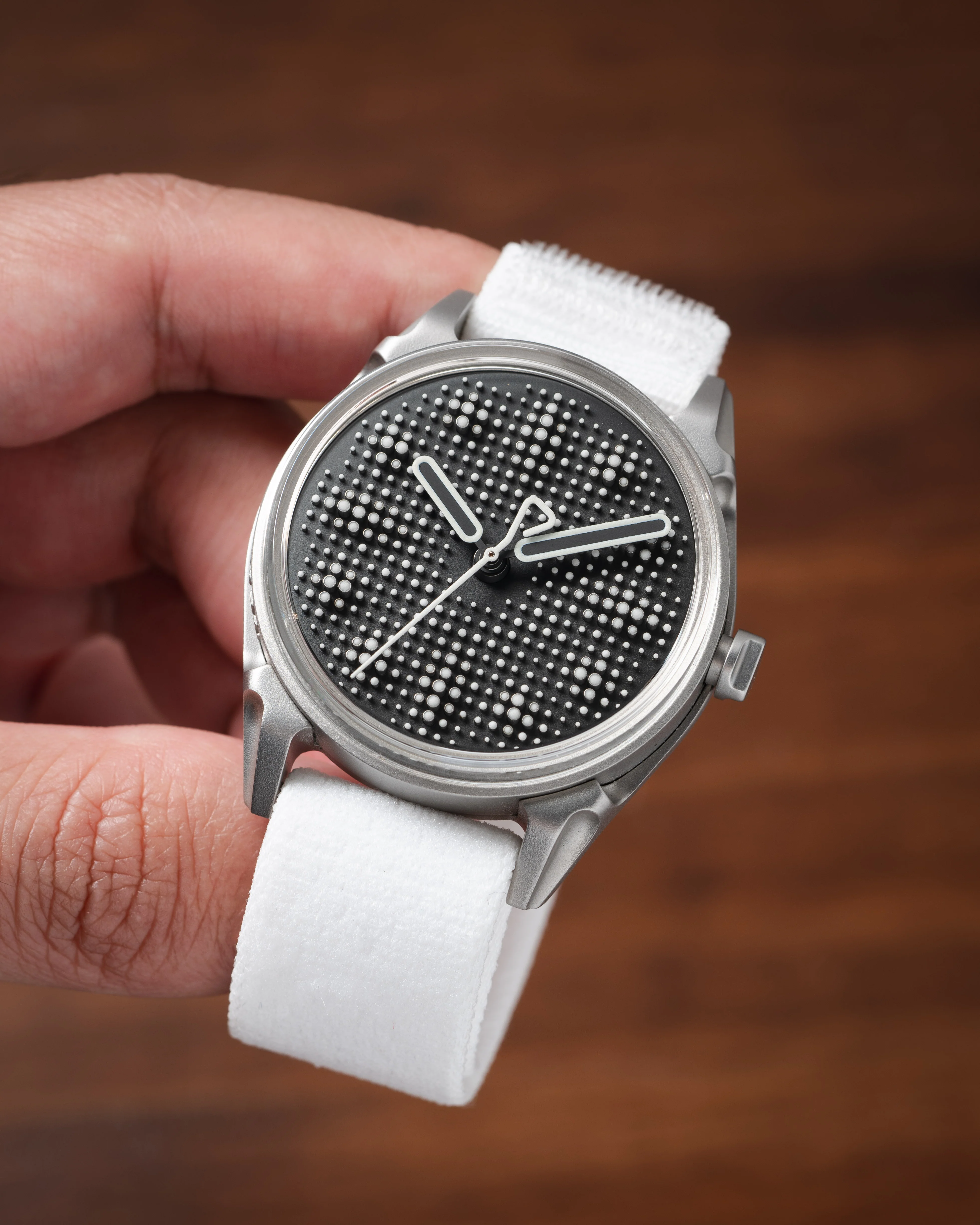 Delcro White - Image 3