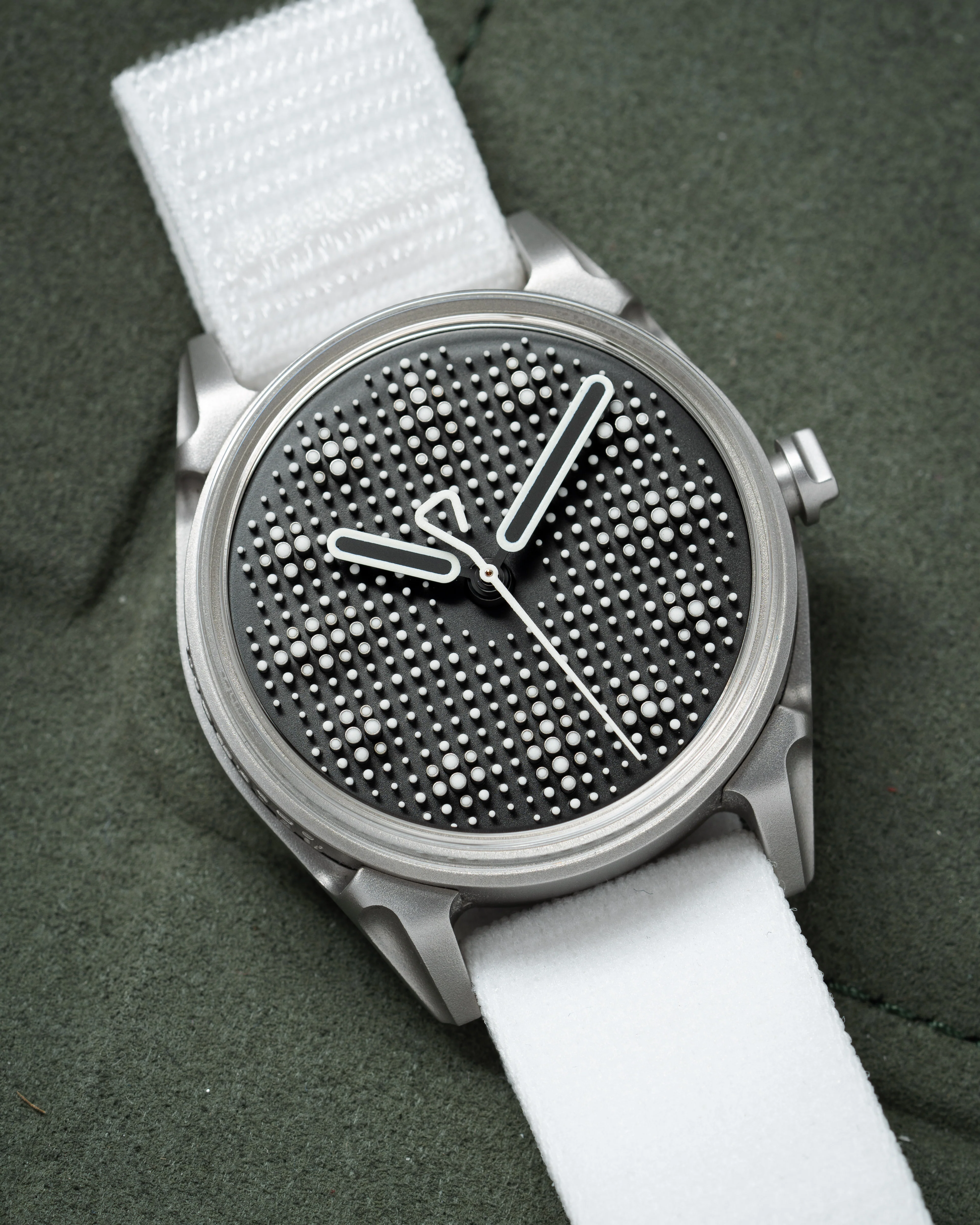 Delcro White - Image 4