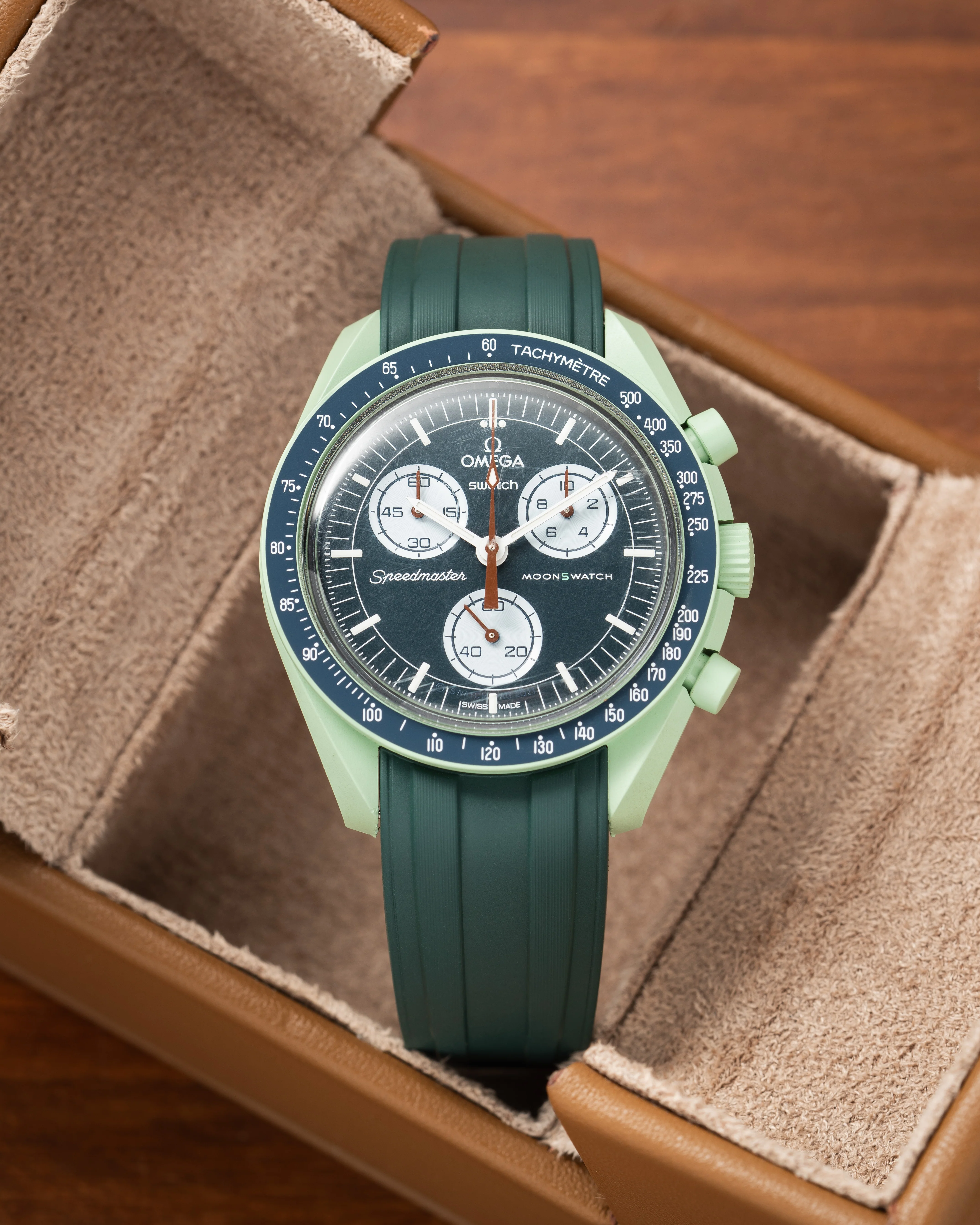 Emerald Green CTS Rubber Strap for Omega Speedmaster & Swatch MoonSwatch - Image 7