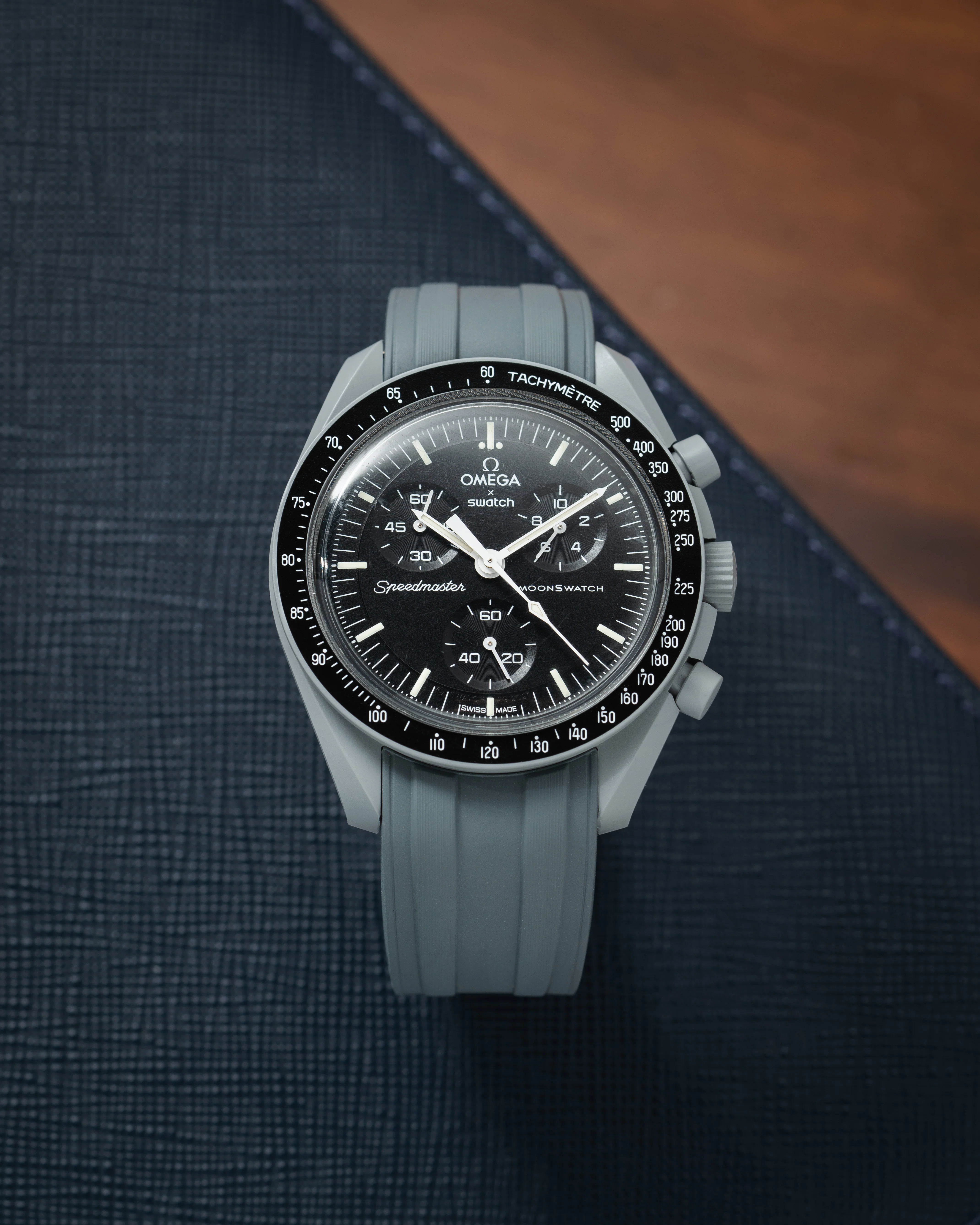 Grey CTS Rubber Strap for Omega Speedmaster & Swatch MoonSwatch - Image 5