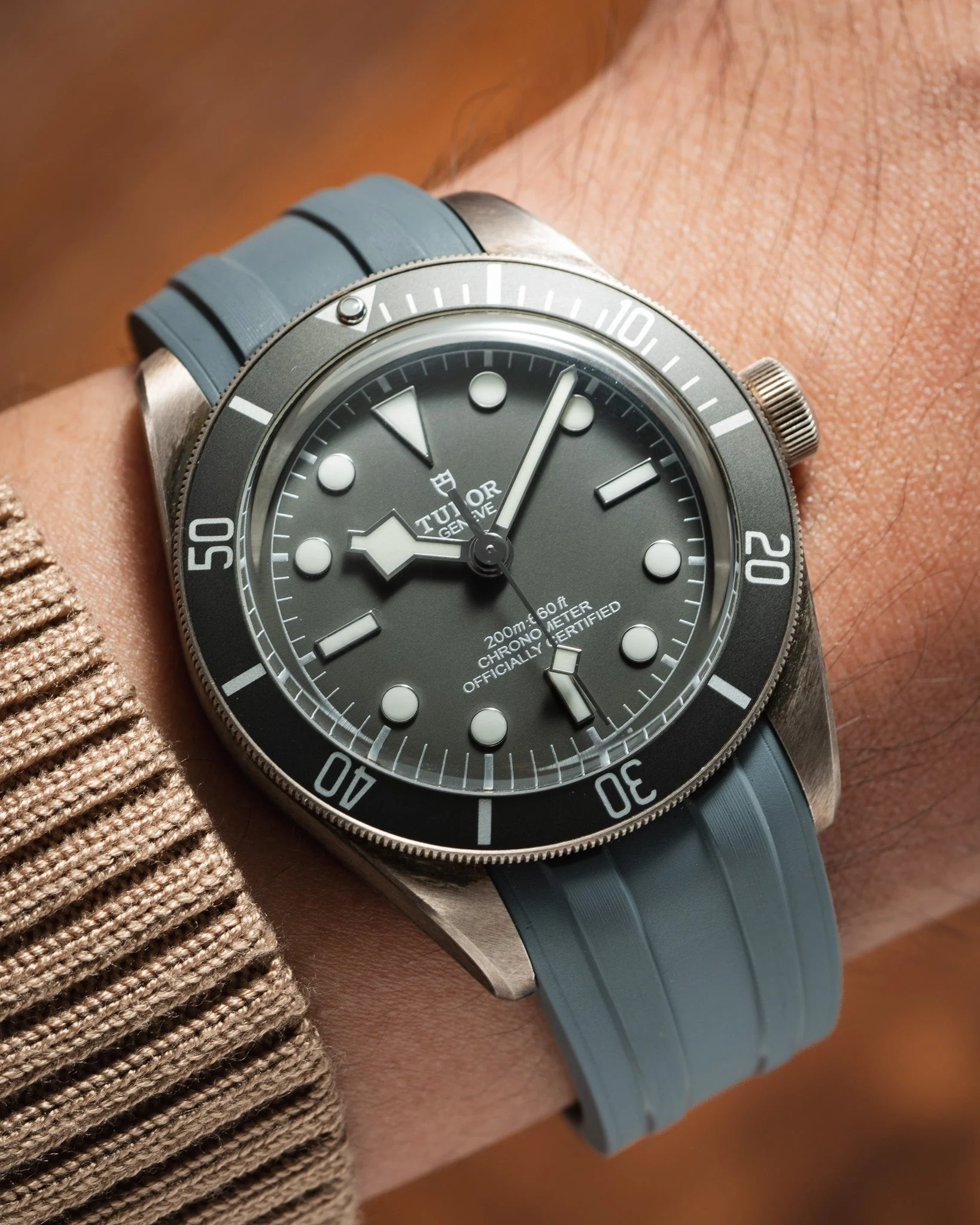 Grey CTS Rubber Strap for Tudor BB58 - Image 4