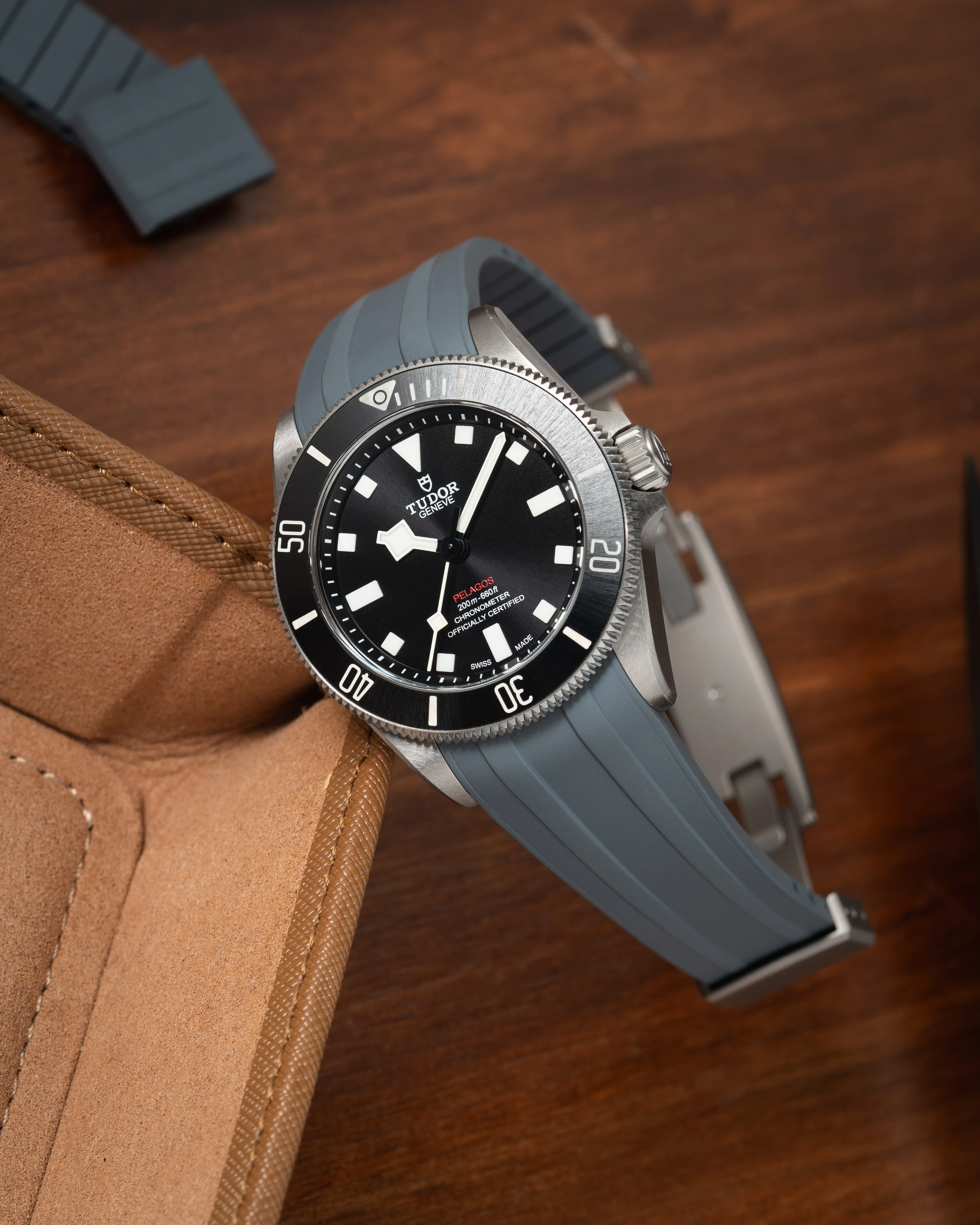 Grey CTS Rubber Strap for Tudor Pelagos 39 - Image 4