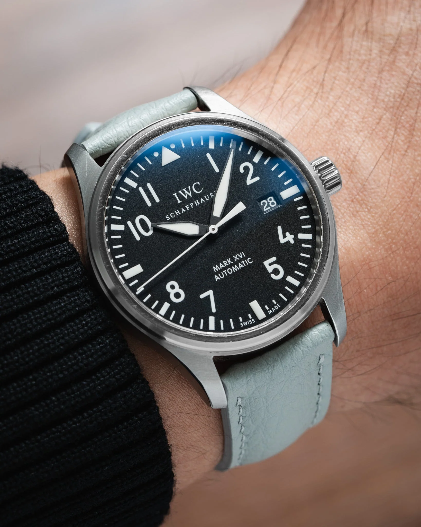 Light Grey Rubberised Leather (Togo) Signature Strap - Image 5