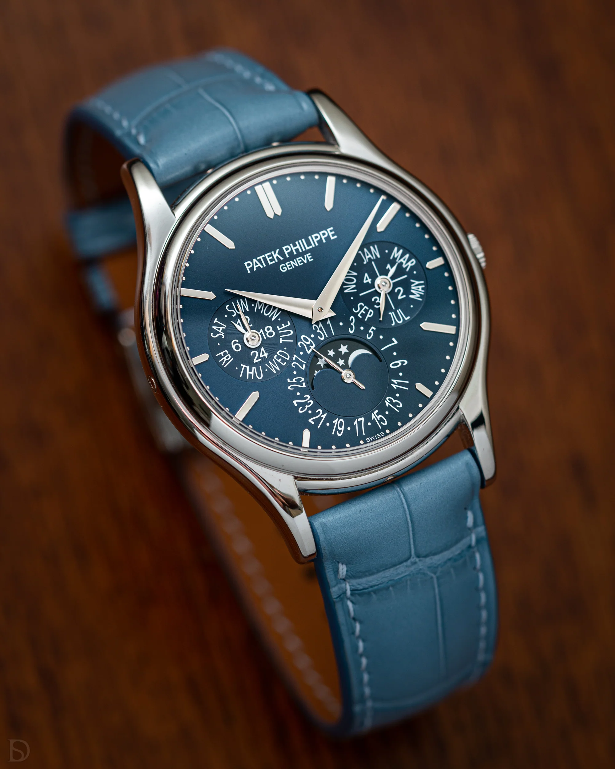 Matte Astral Blue Alligator Signature Strap - Image 4