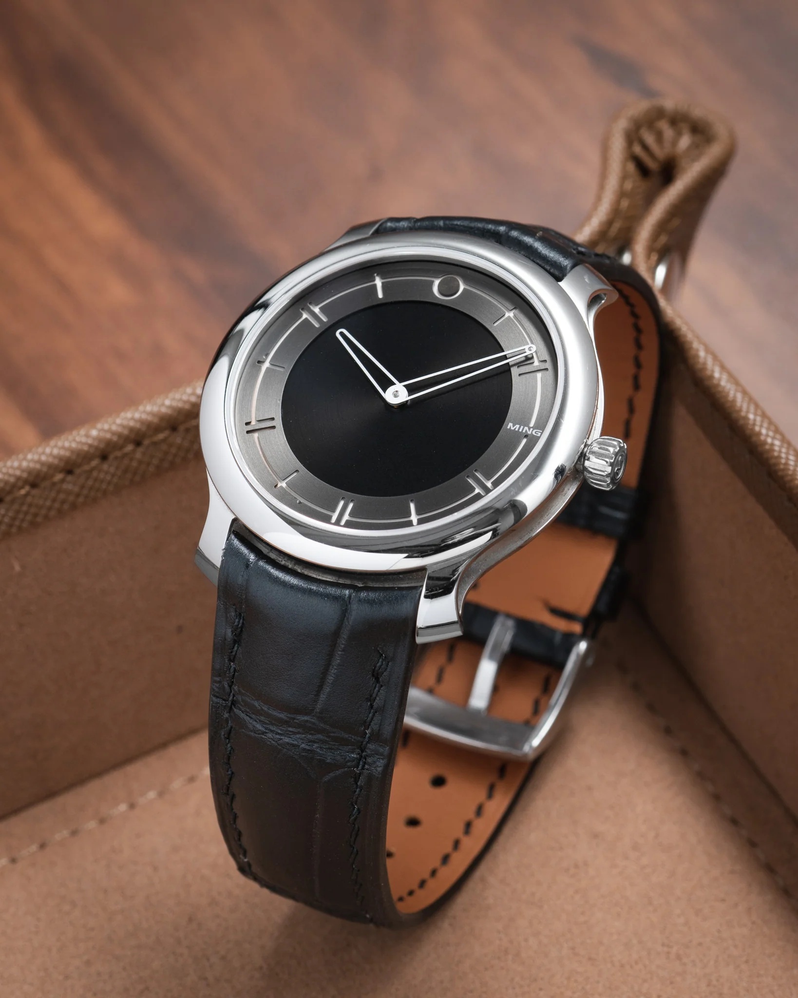 Matte Black Alligator Signature (Curved) Strap - Image 2