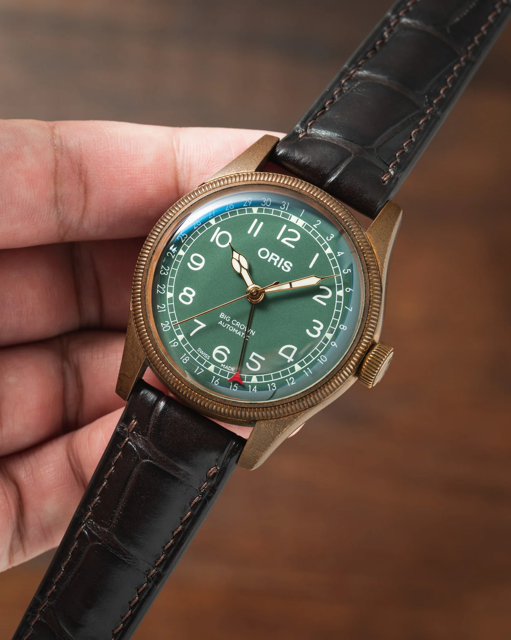 Matte Dark Brown Alligator Signature Strap - Image 4