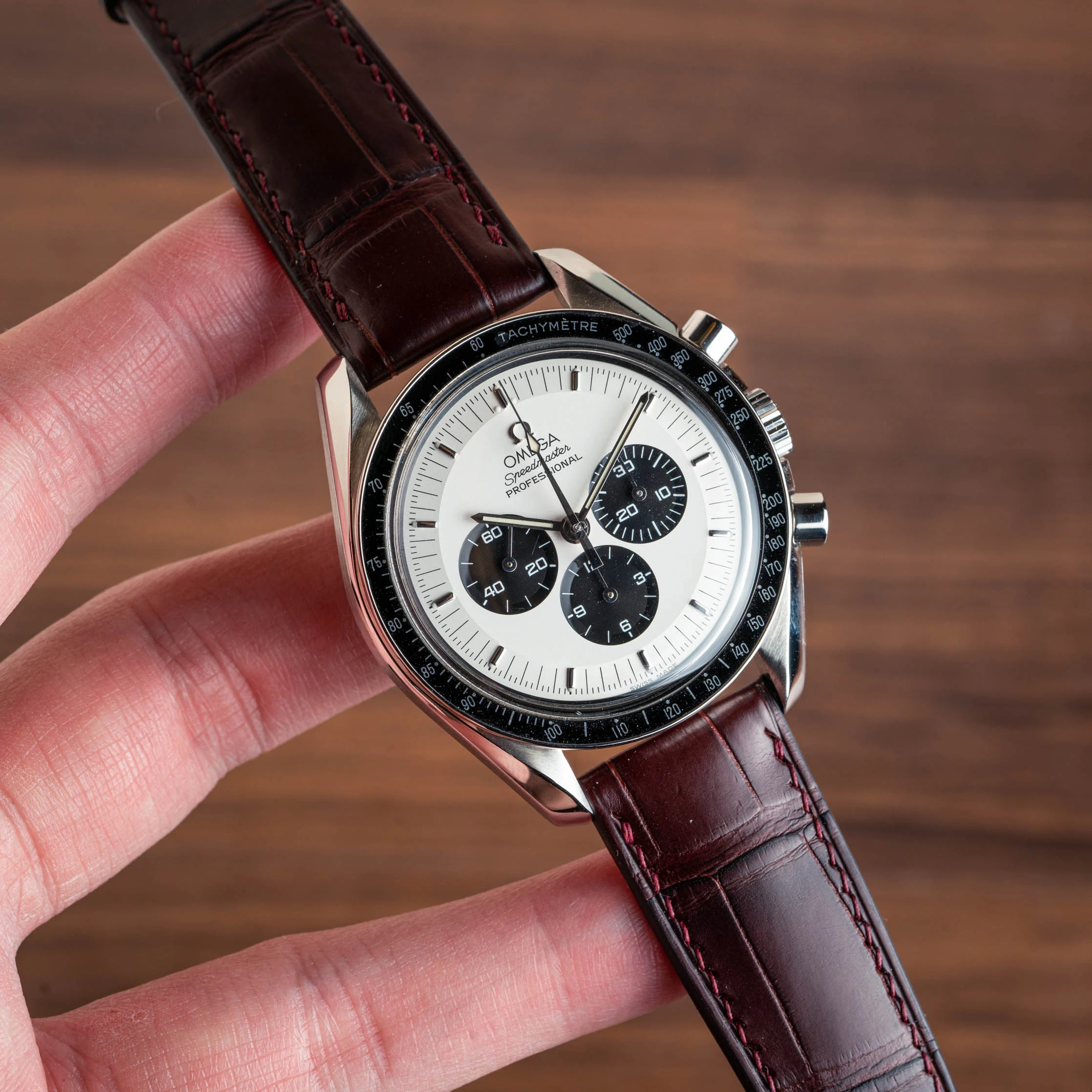 Matte Mahogany Alligator Signature Strap - Image 3