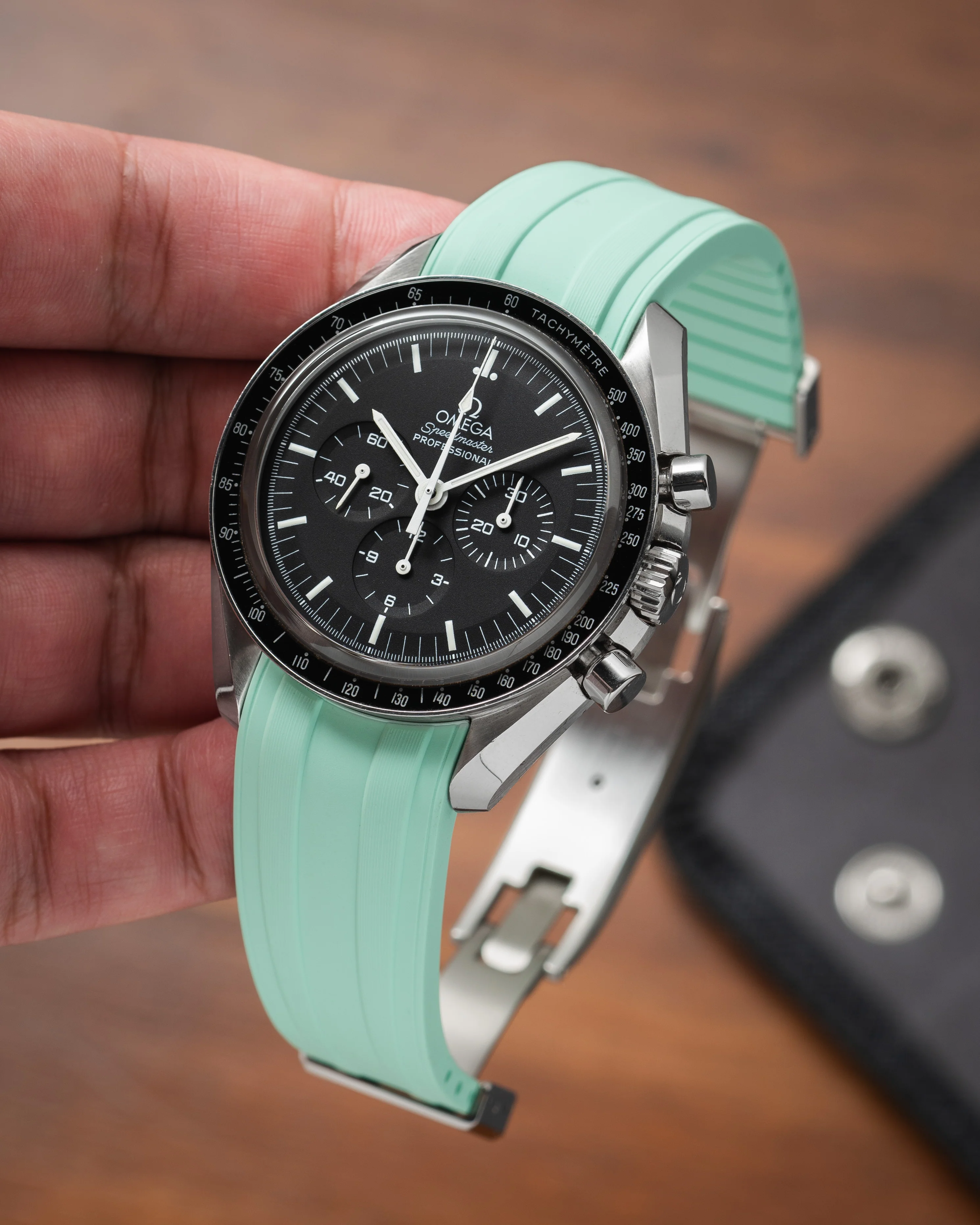 Overstock: Mint Green CTS Rubber Strap for Omega Speedmaster - Image 3