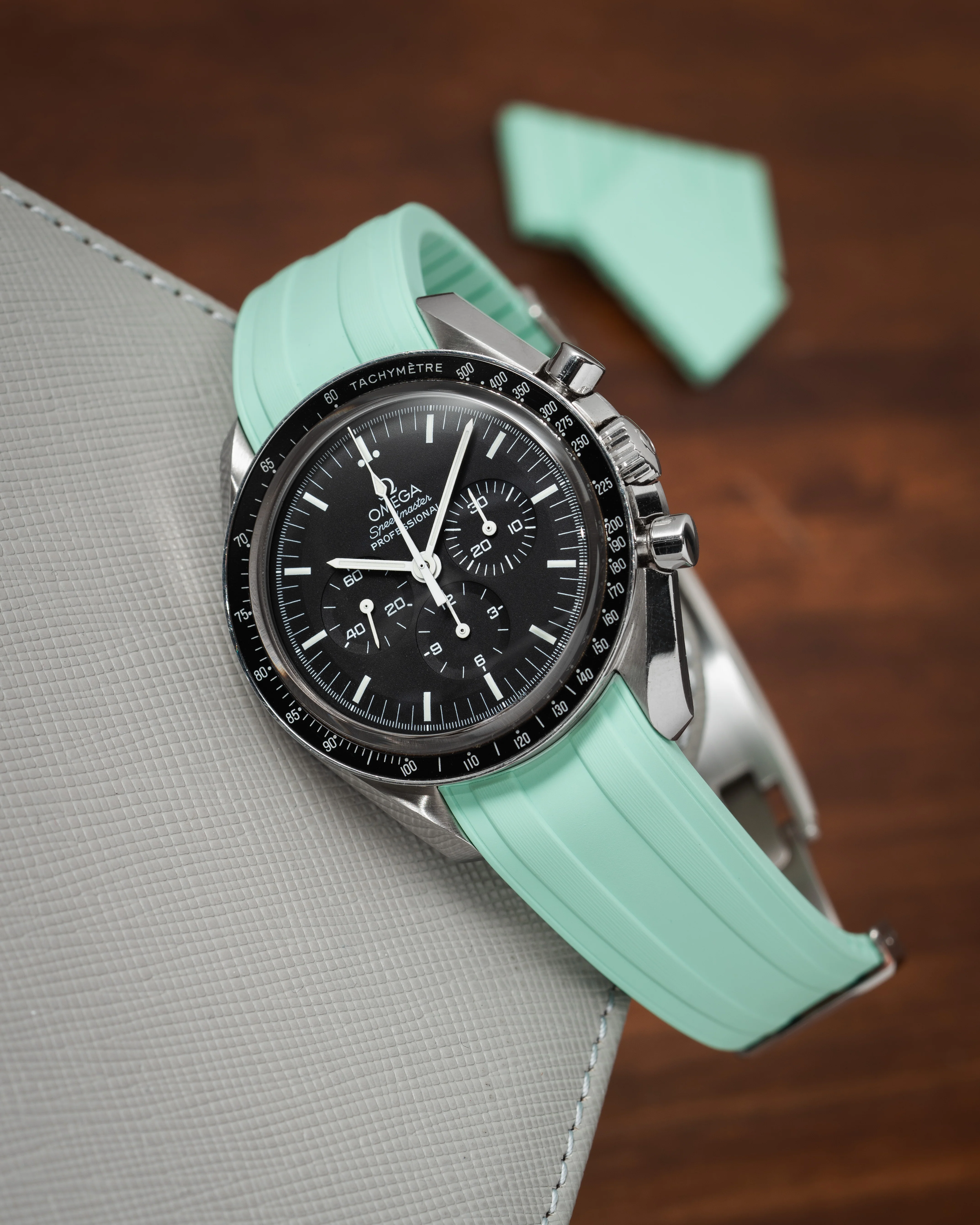 Overstock: Mint Green CTS Rubber Strap for Omega Speedmaster - Image 4