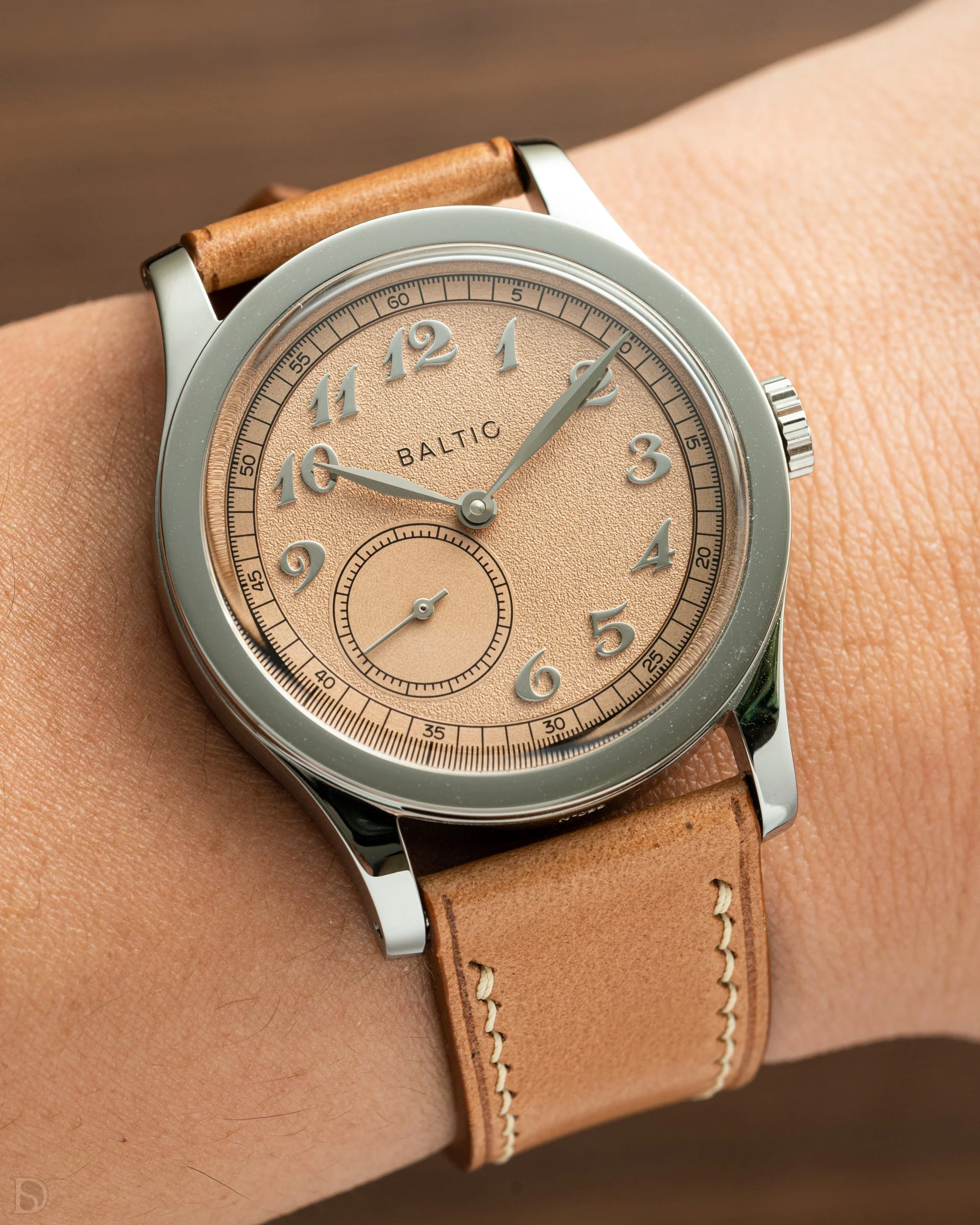 Natural Shell Cordovan Slim Strap - Image 4