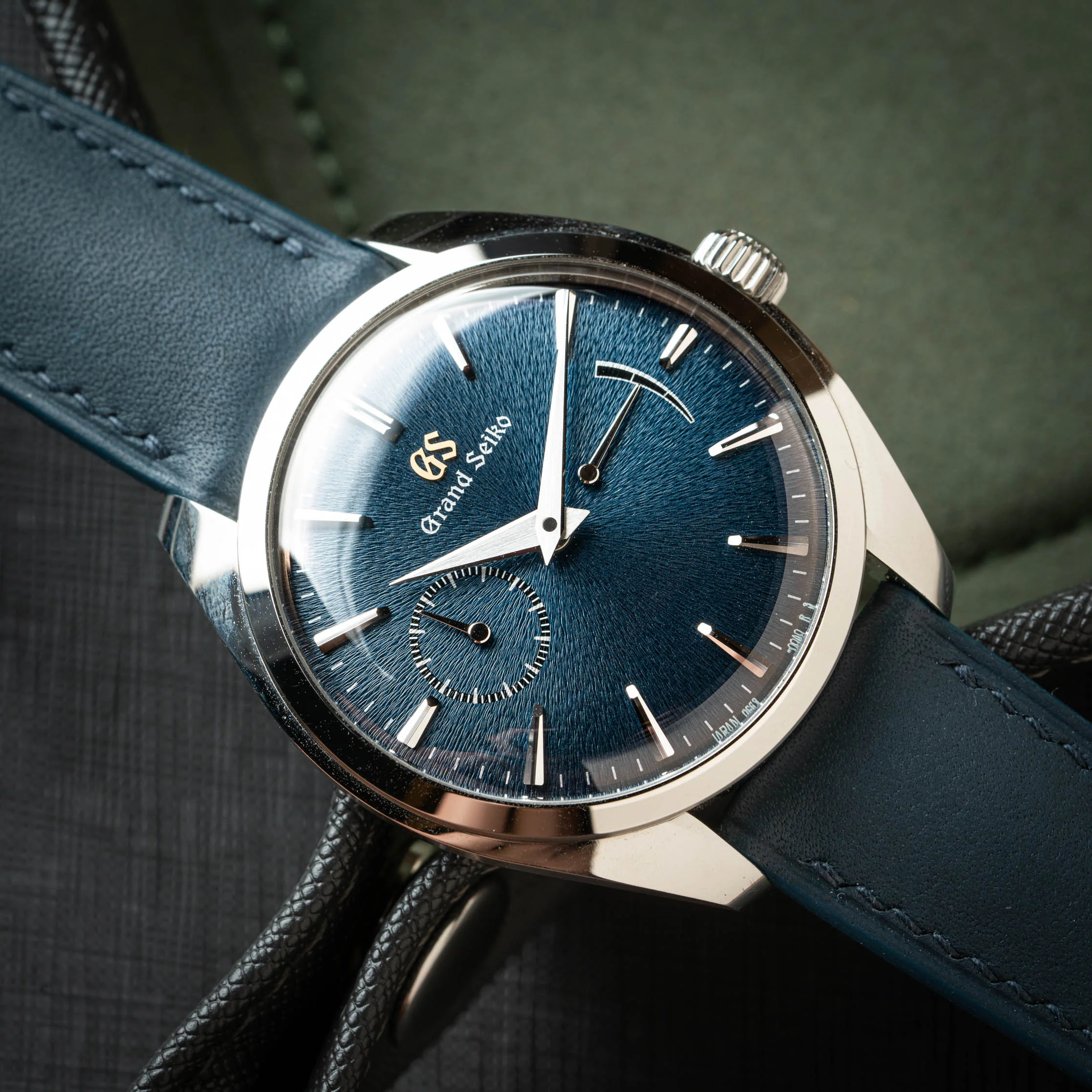 Navy Baranil Signature Strap - Image 4