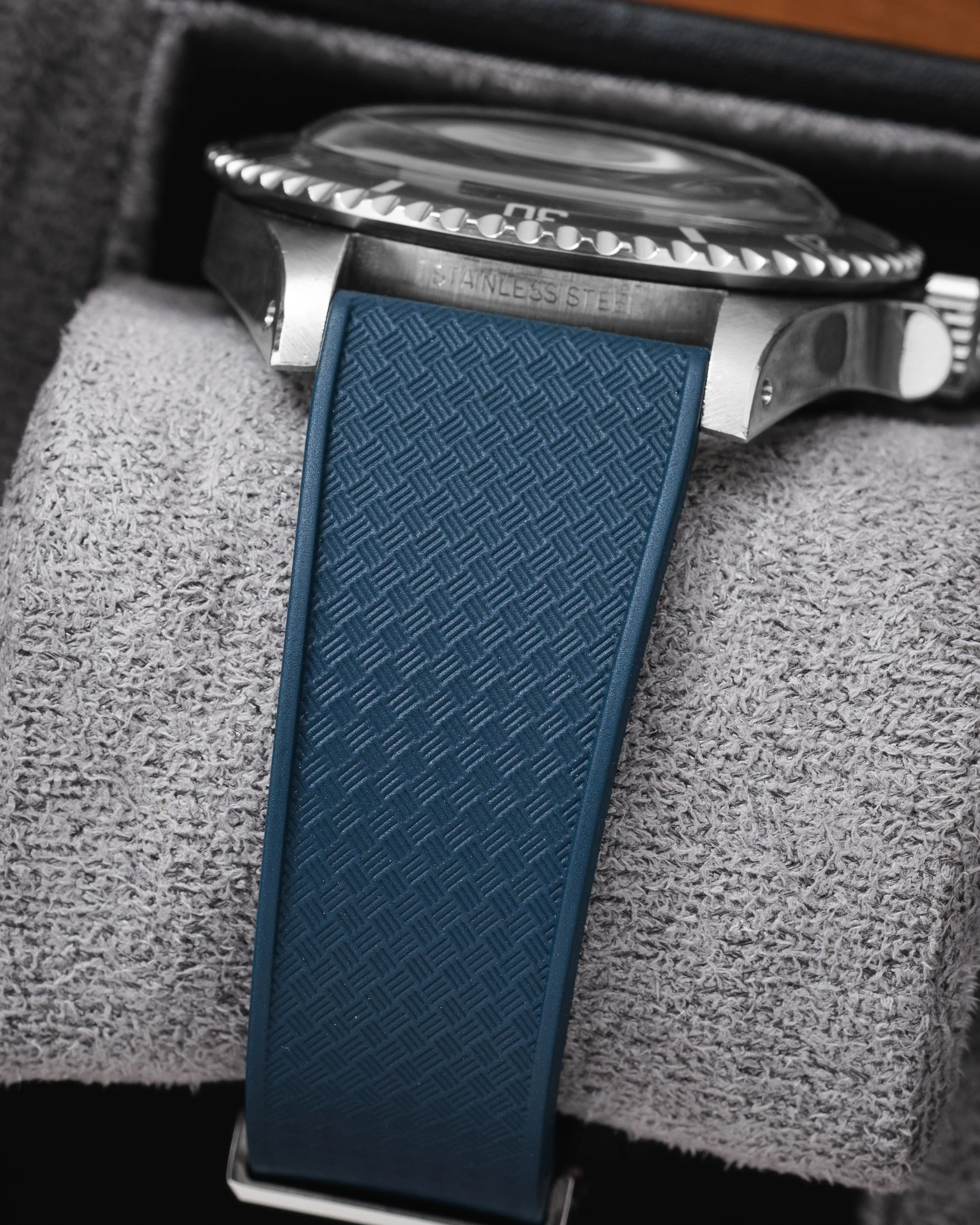 Navy Tropical CTS Rubber Strap - Image 7