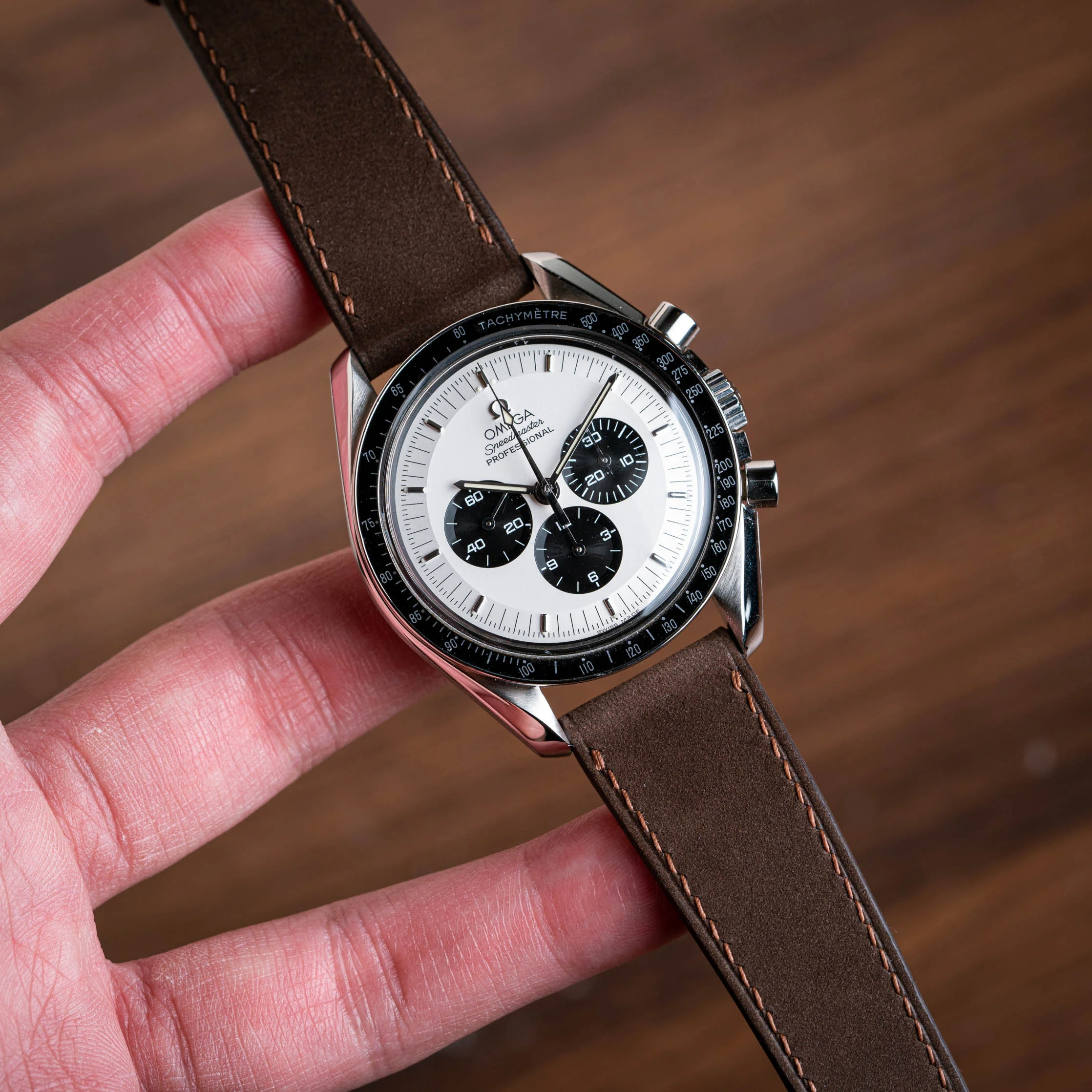 Overstock: Dark Brown Nubuck Slim Strap - Image 4