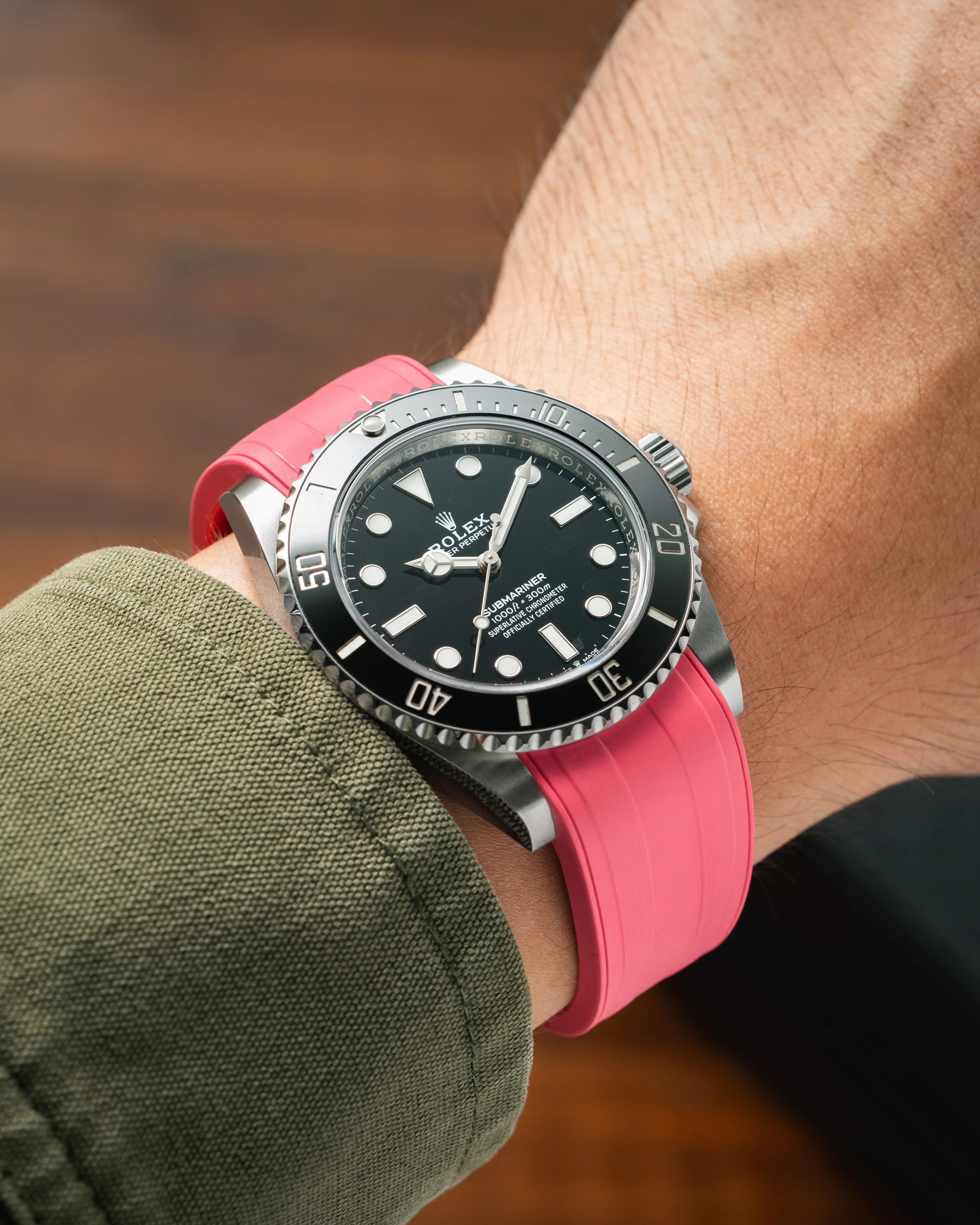 Pink CTS Rubber Strap for Rolex Submariner 41mm - Image 2