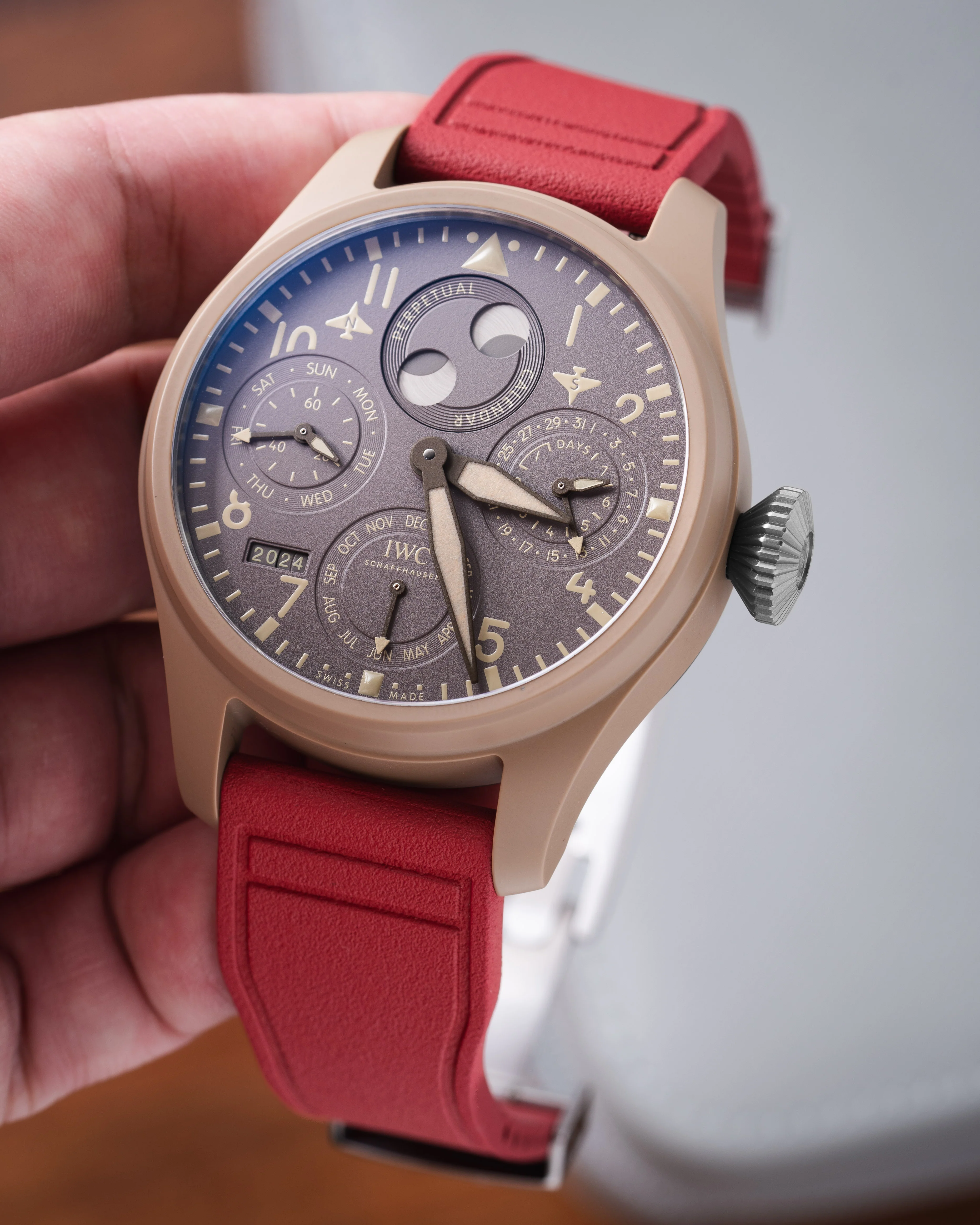 Red Pilot CTS Rubber Strap - Image 4
