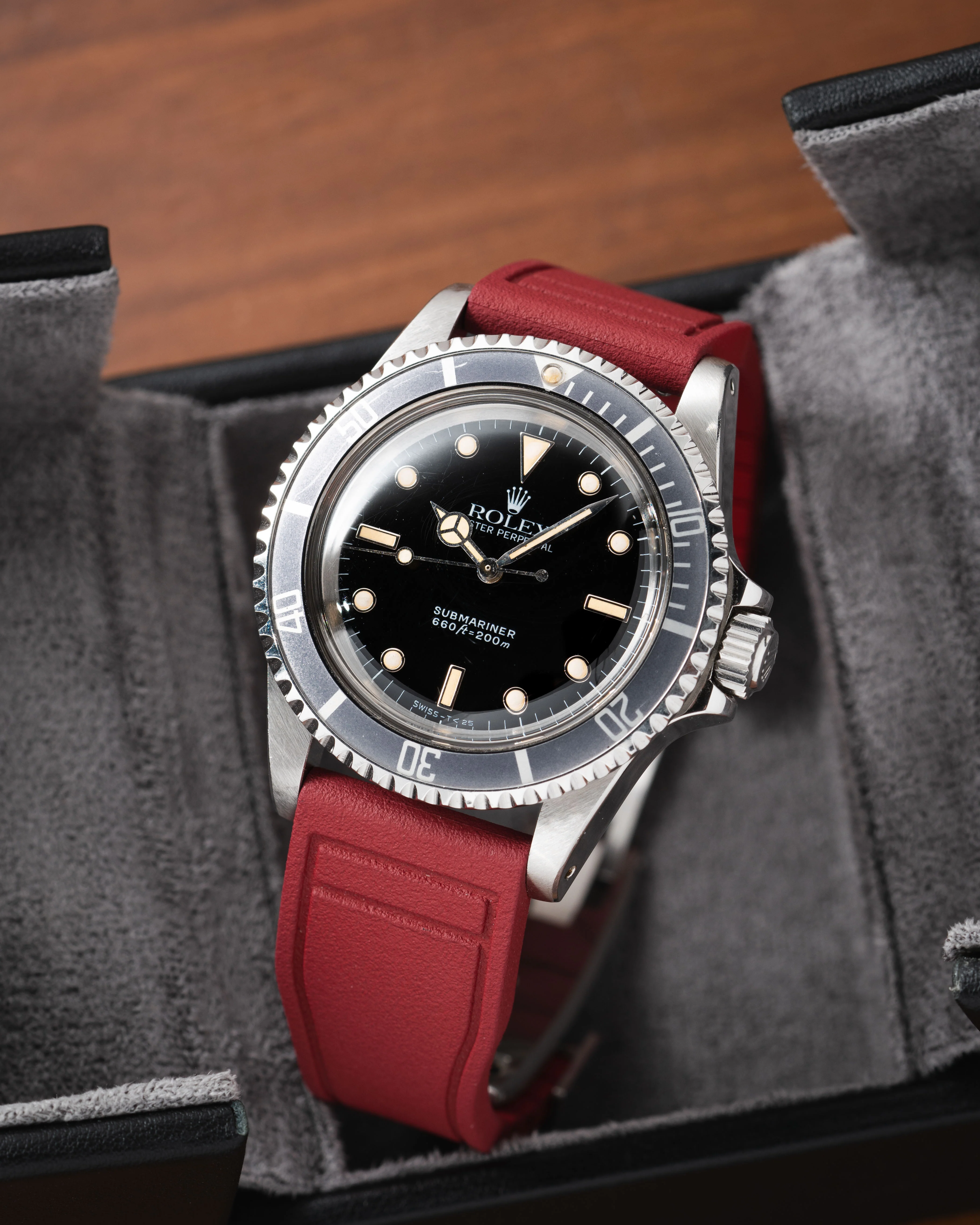 Red Pilot CTS Rubber Strap - Image 8