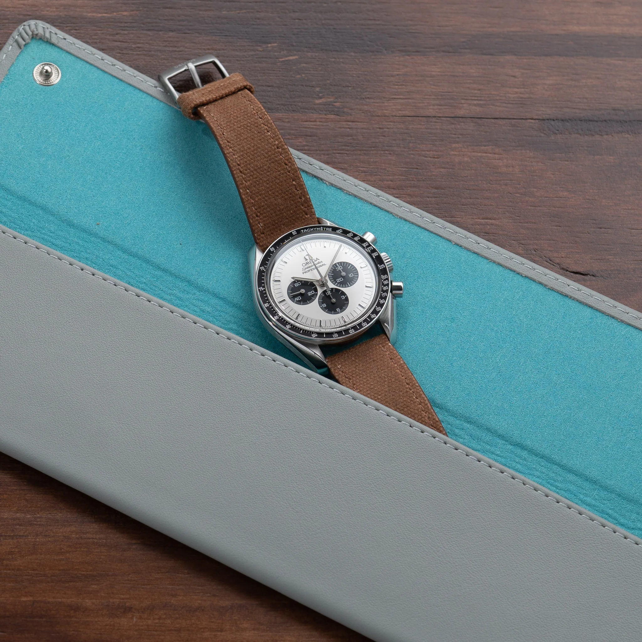 Watch Sleeve - Light Grey/Turquoise - Image 2