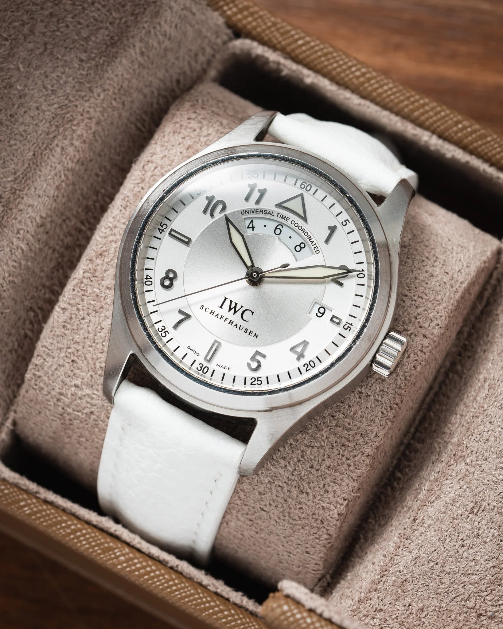 White Rubberised Leather (Togo) Signature Strap - Image 4